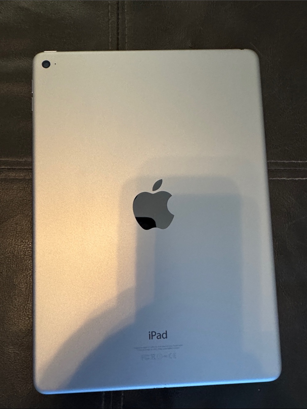 Apple iPad Air 2 - Space Gray - Picture 2 of 9